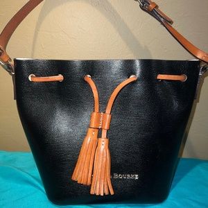 Black Dooney & Bourke purse